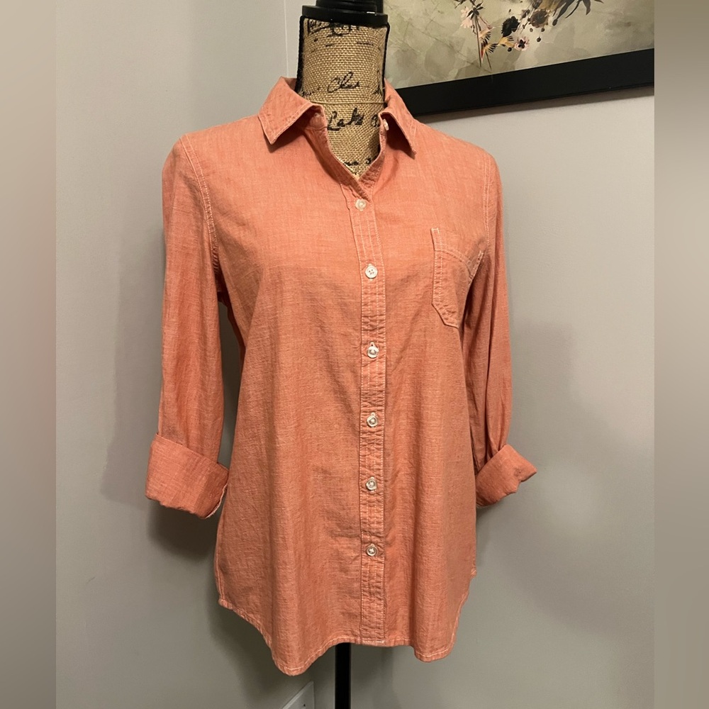 Tangerine/Peach Collared Button-Front Shirt